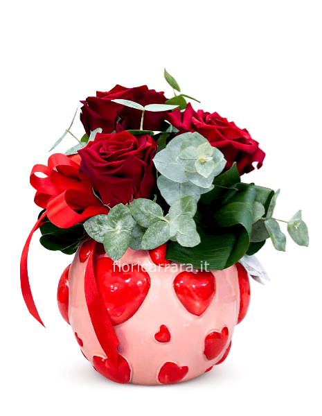 Vaso cuori+ rose rosse 